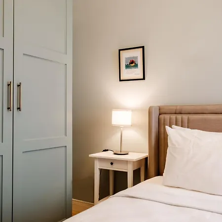 City-center Urban Flat With Private Balcony * Istambul