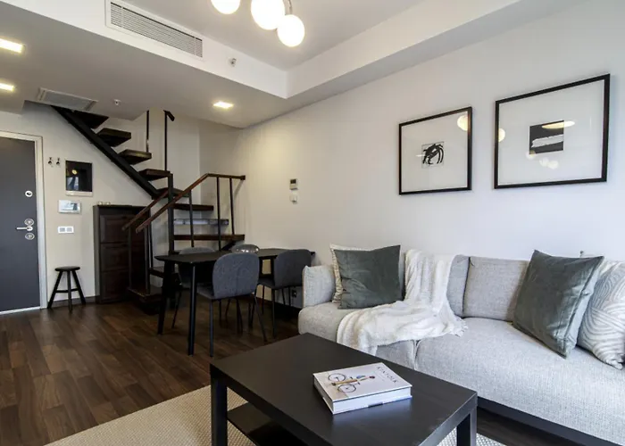 Appartamento City-center Urban Flat With Private Balcony Provincia di Istanbul