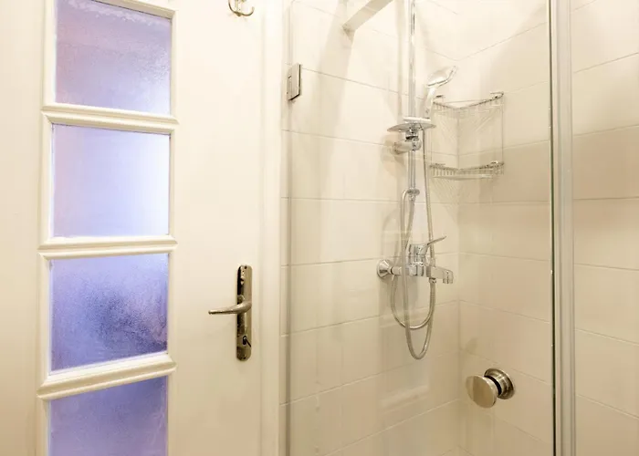 公寓 City-center Urban Flat With Private Balcony 伊斯坦布尔