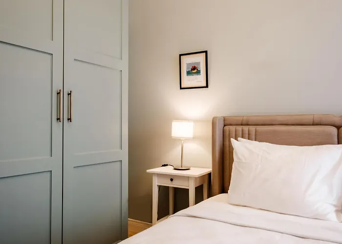 City-center Urban Flat With Private Balcony * 伊斯坦布尔